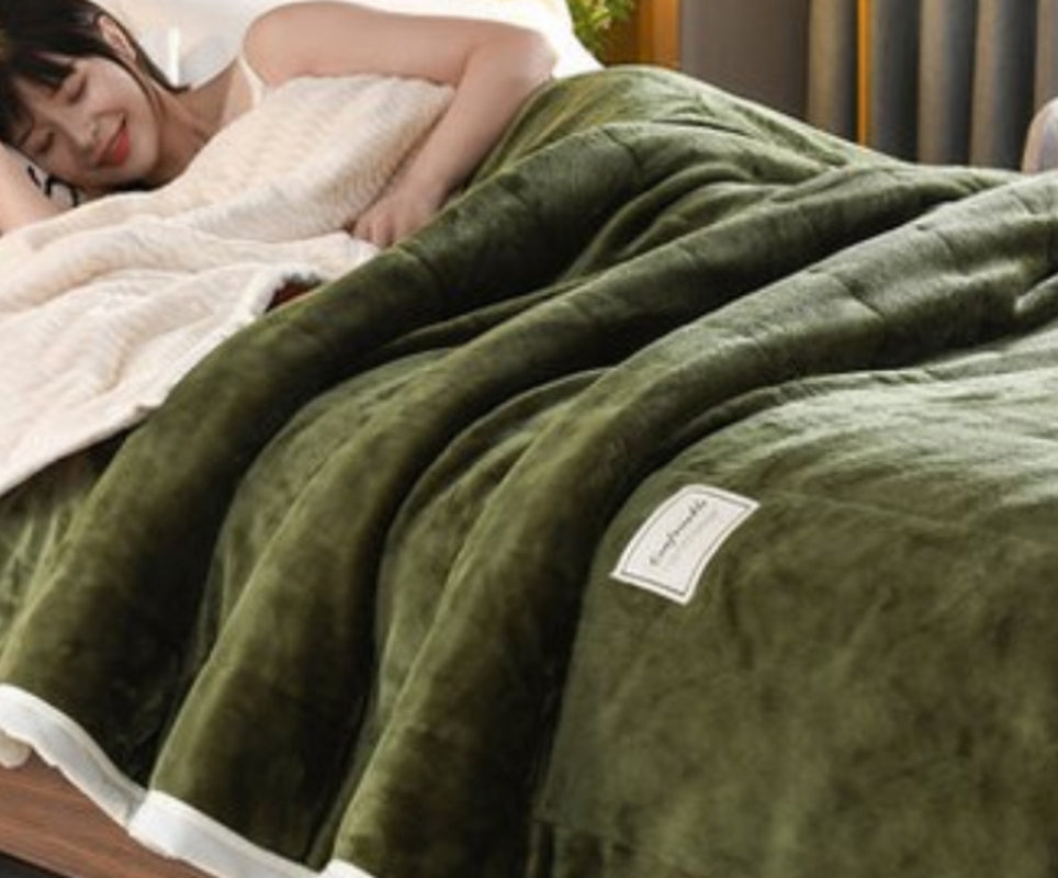 Cozy Thick Fleece Throw Blanket