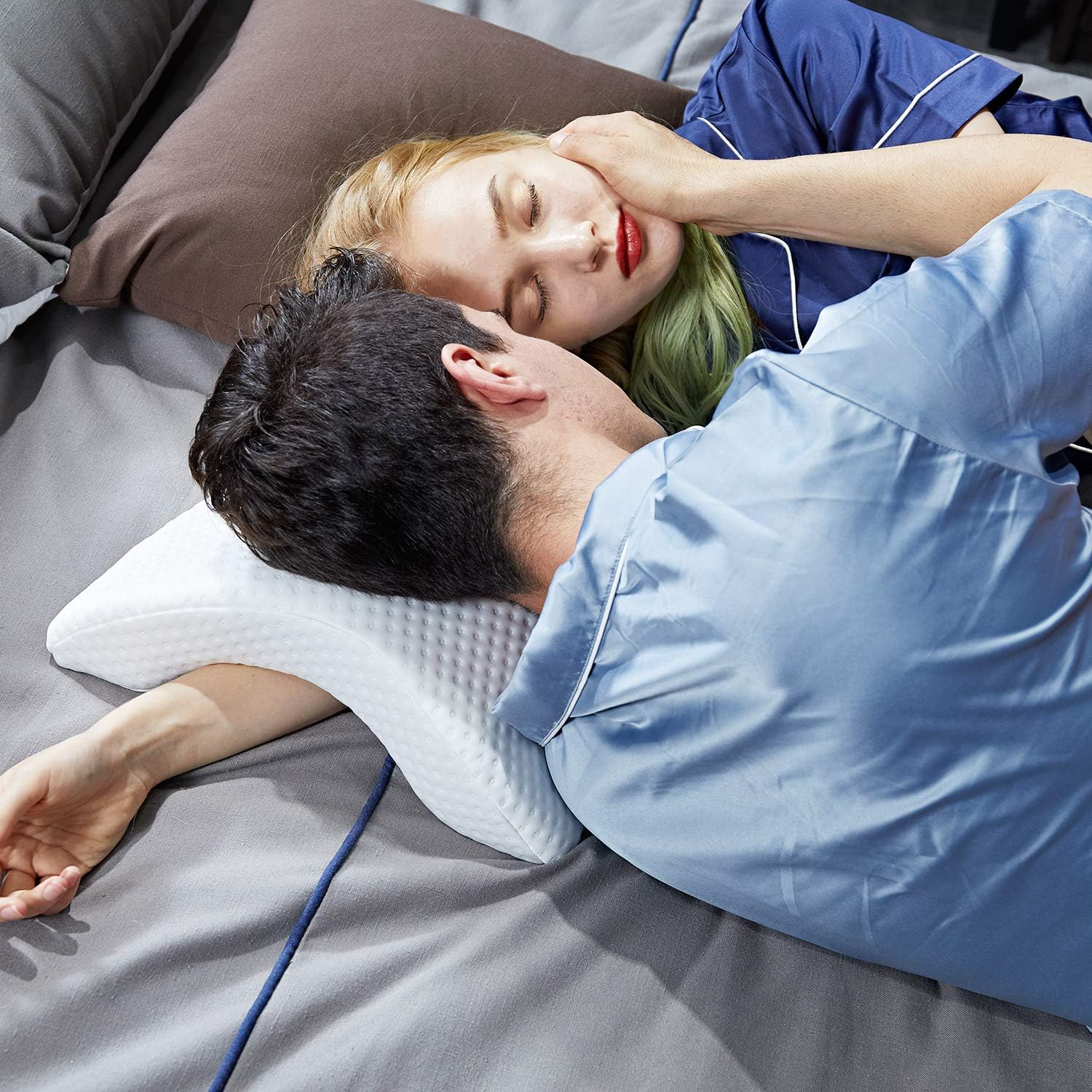 Arched Memory Foam Arm-Rest Cuddle Pillow